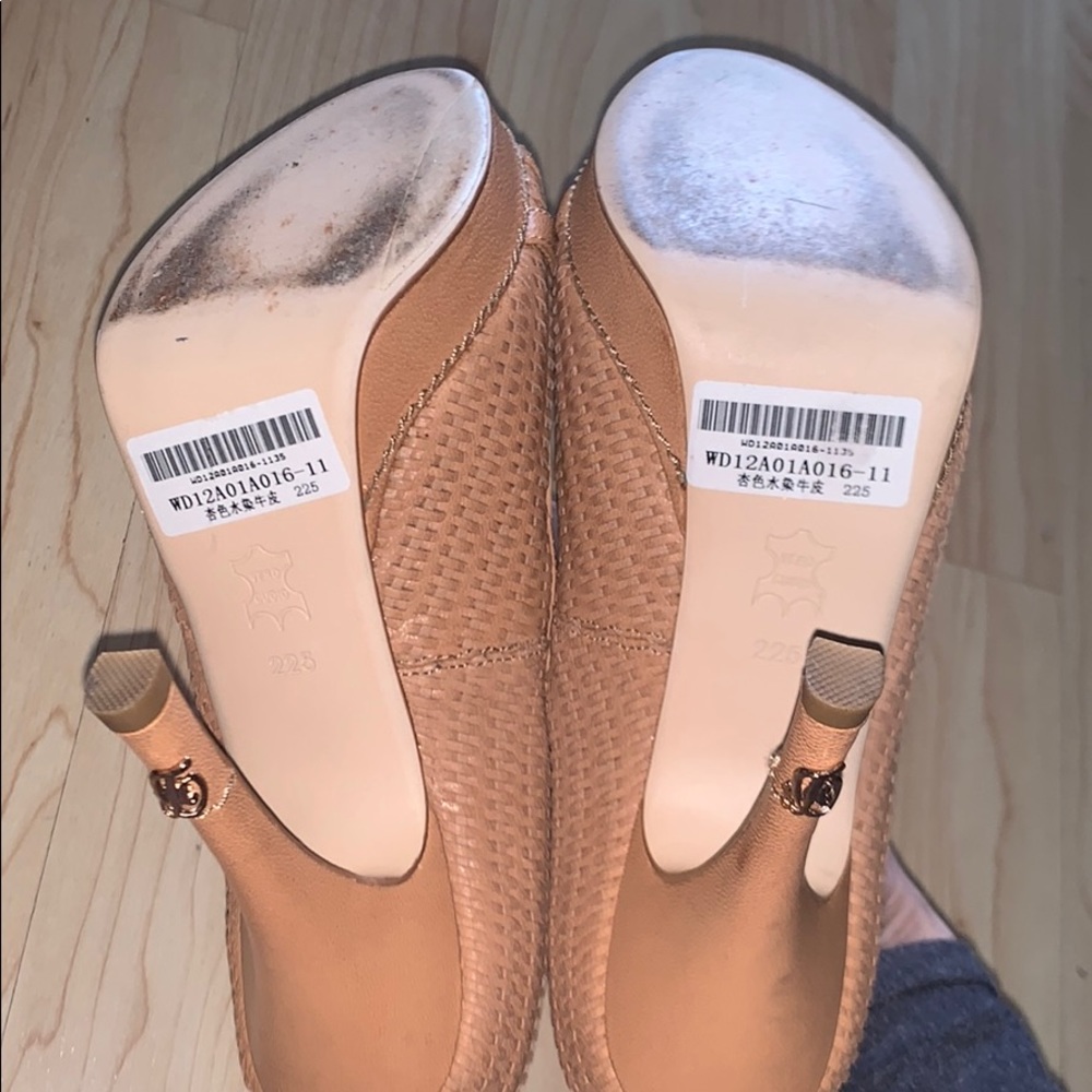 Shoes - Picture 7 of 7